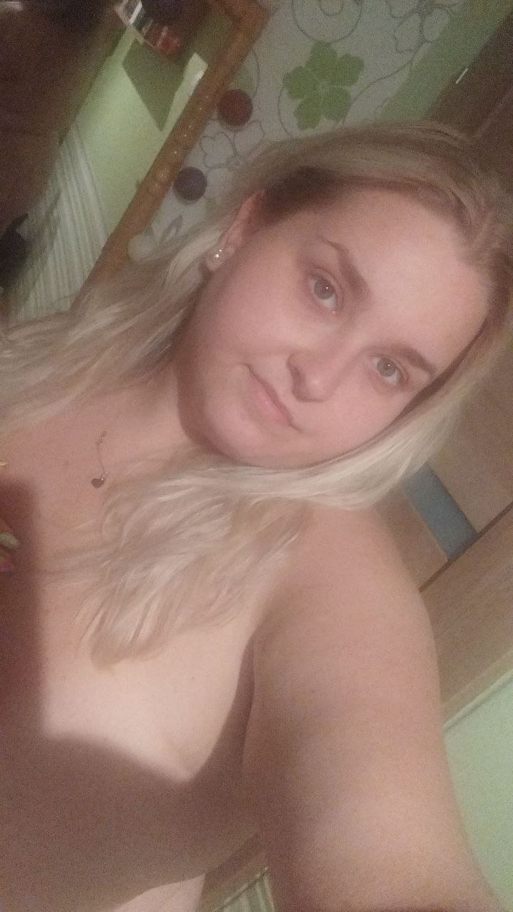 Sexy Polish slut is a perfect toy to use #9Km7peSR