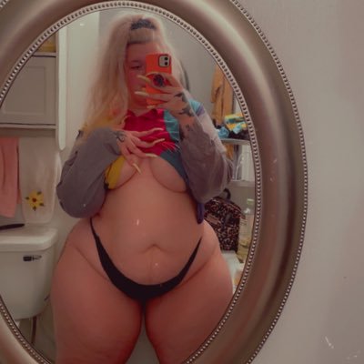 FzMow0QWIAAJaJx #IlY5MnnG