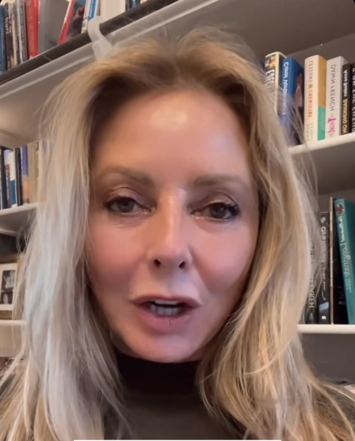 Carol Vorderman #dcWyryNe