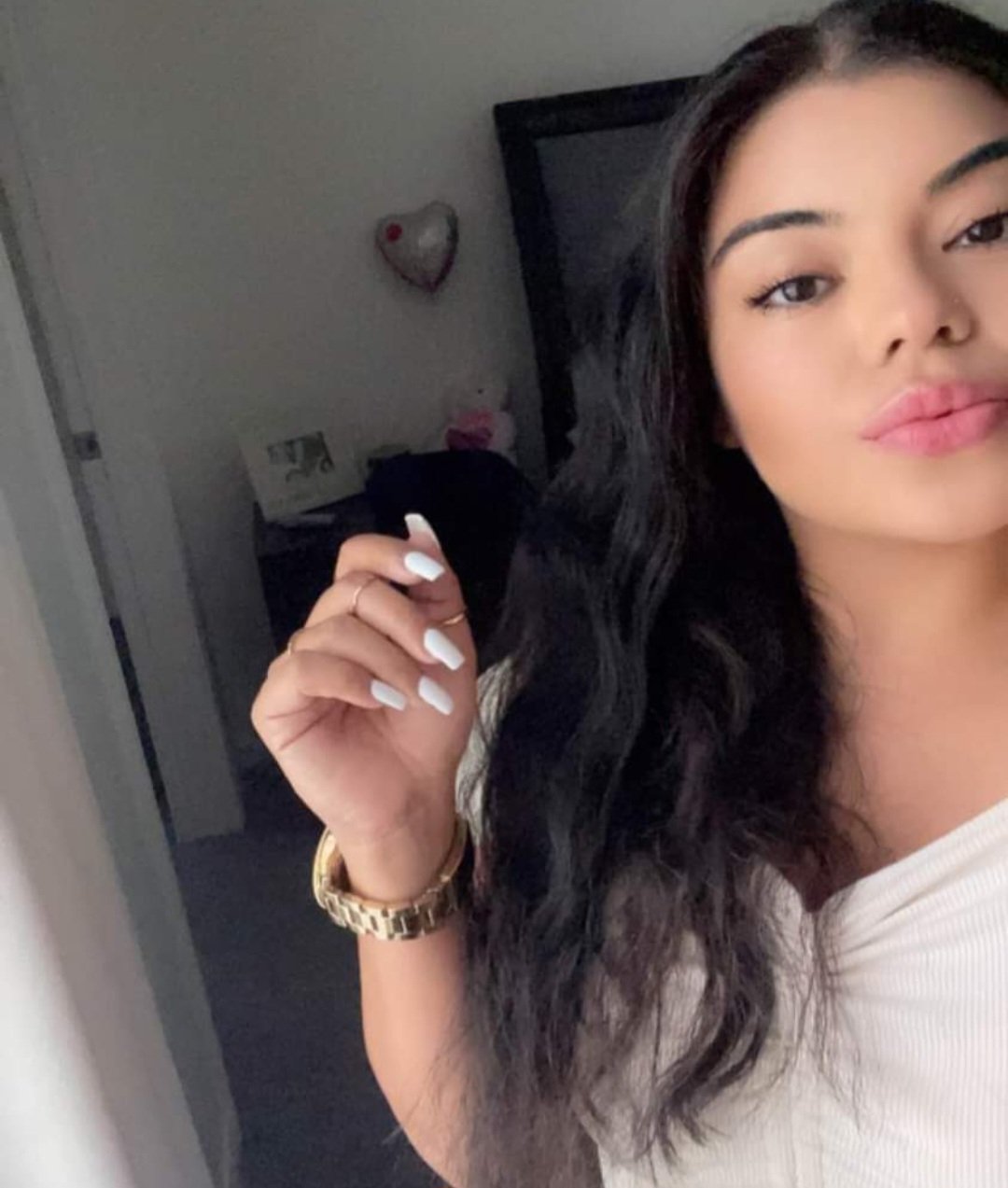 Random FB dating hoes. #ZQa5qp0S