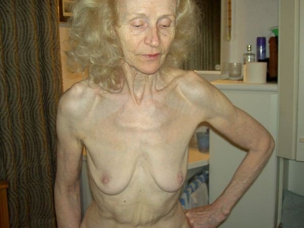 Granny whore Josee for repost #Nf4nDiUP