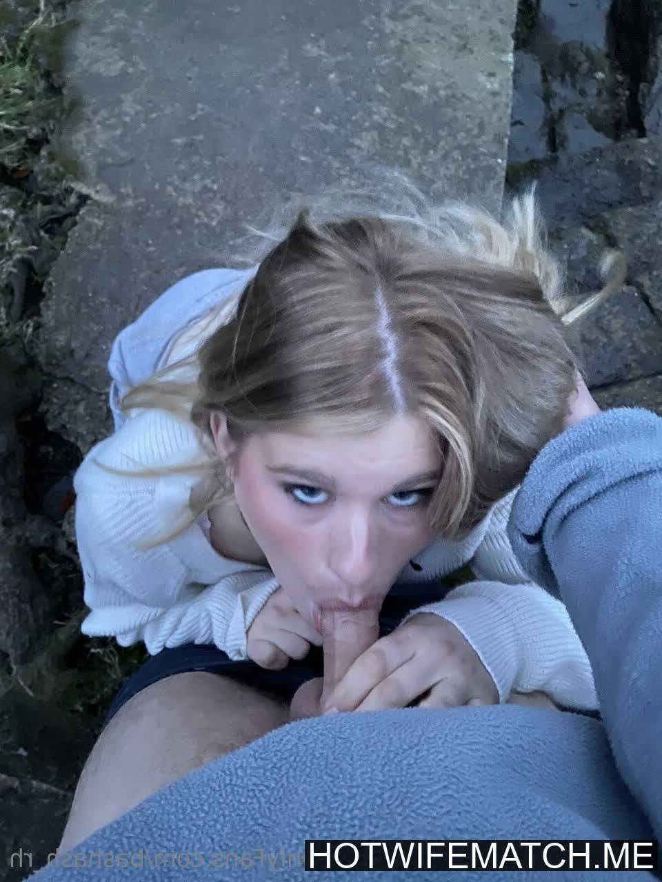 Juicy MILFs Massive Tits Bounce While She Takes BBC & Hubby Watches #0zO6HeDo