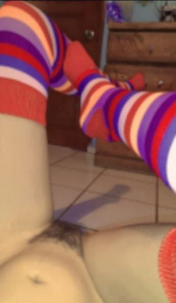 Pack de Mariana disfrazada de payasita putita es exhibida 🫦🔥 #YzLg3KX2