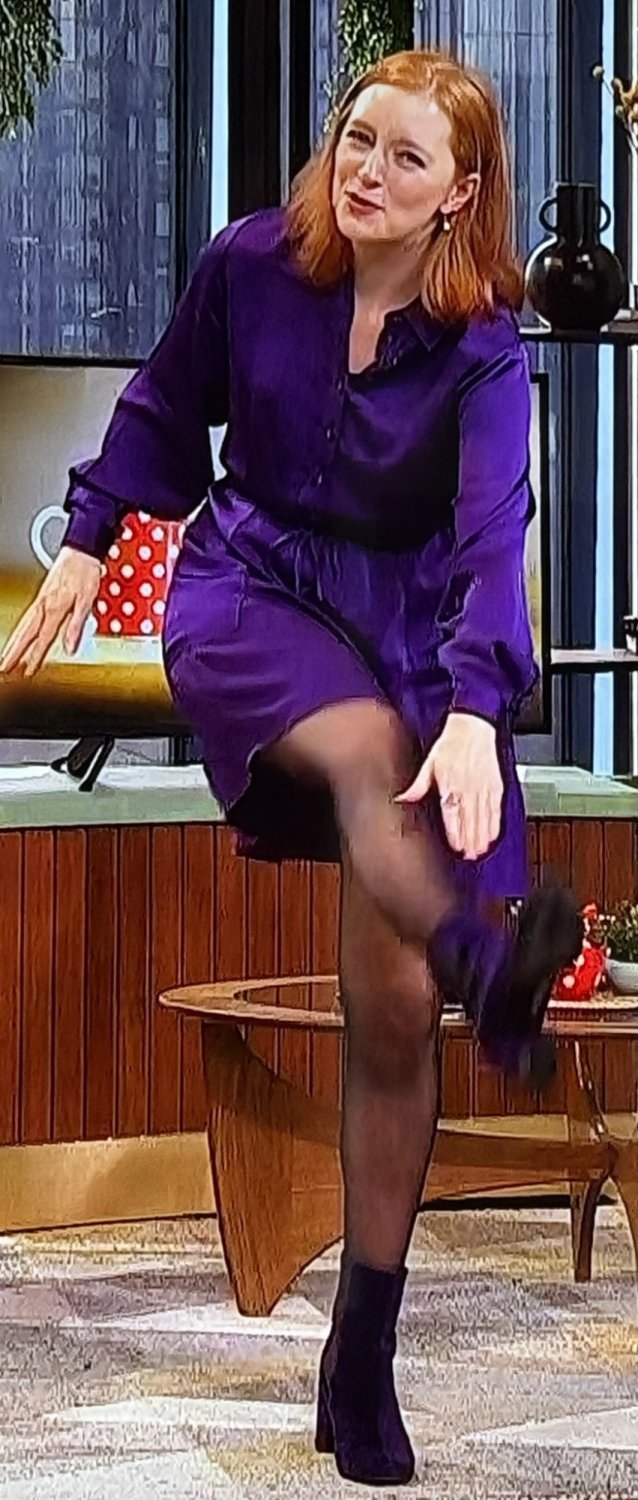 Celebrity Cumdumps 195 #MzNqZsIA